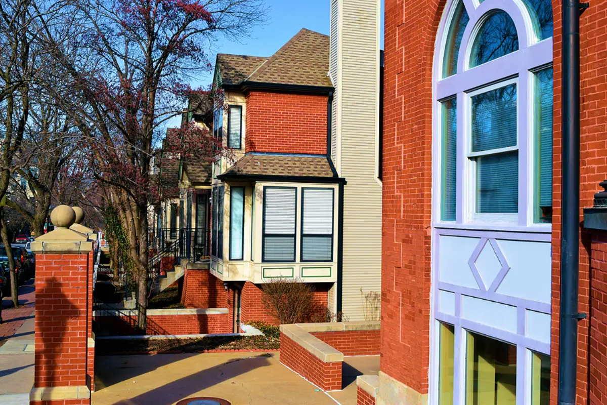 Why Antelope Valley Rentals Get Views but Stall at Applications